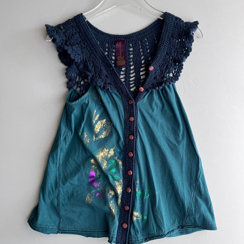 Vintage Free People 80s Sleeveless Blue Green Top Crochet Foil Color Detail XS